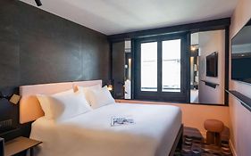 Tribe Paris Batignolles